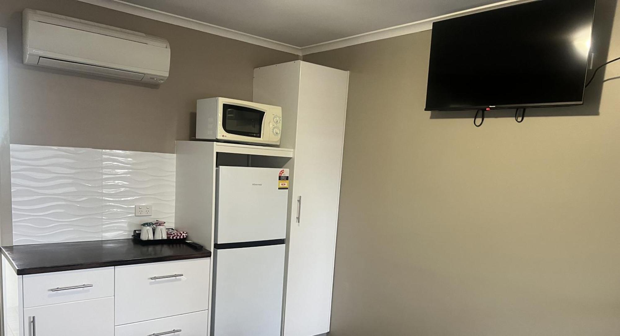 Narrabri Motel And Caravan Park Екстер'єр фото