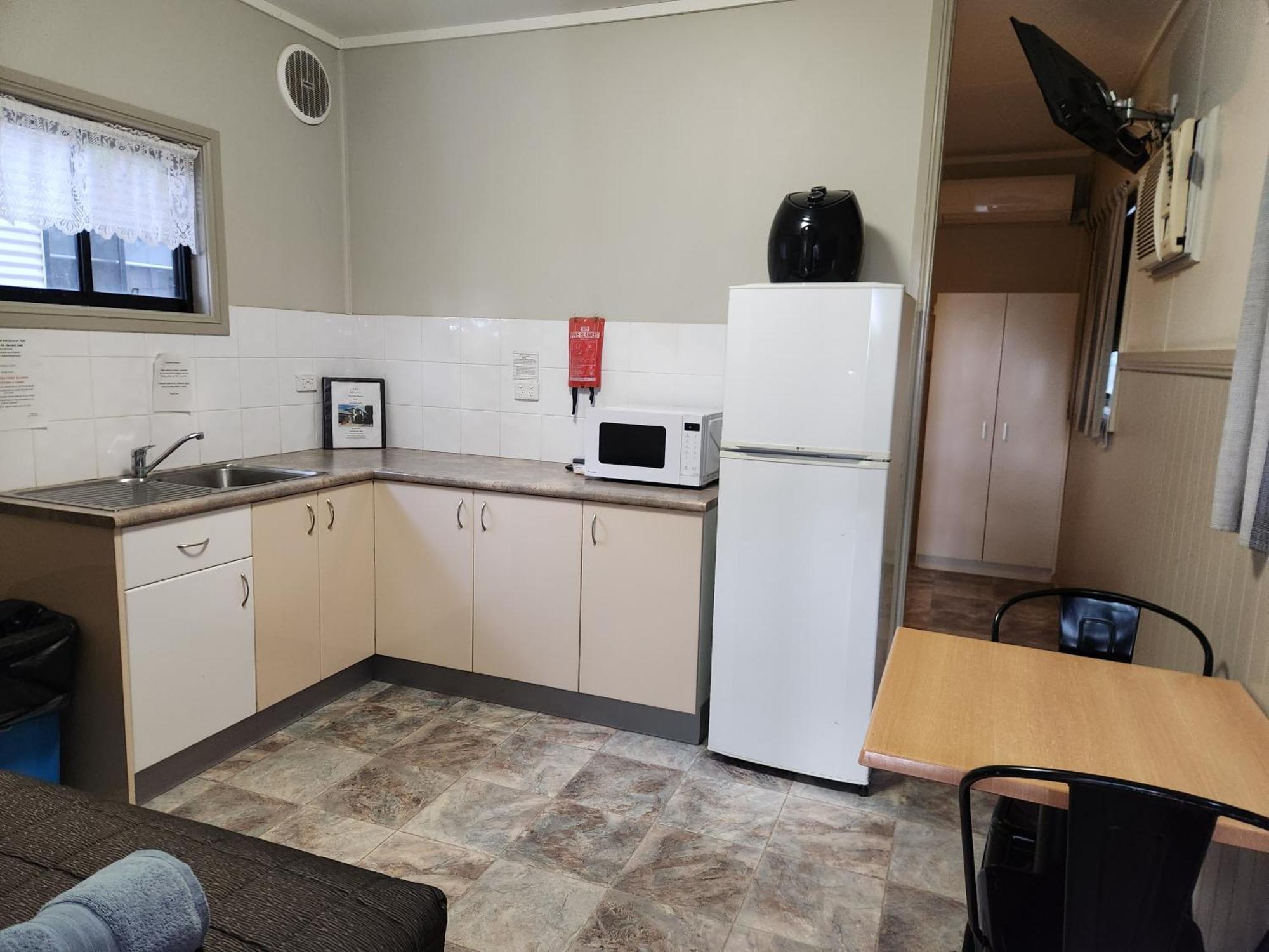 Narrabri Motel And Caravan Park Екстер'єр фото