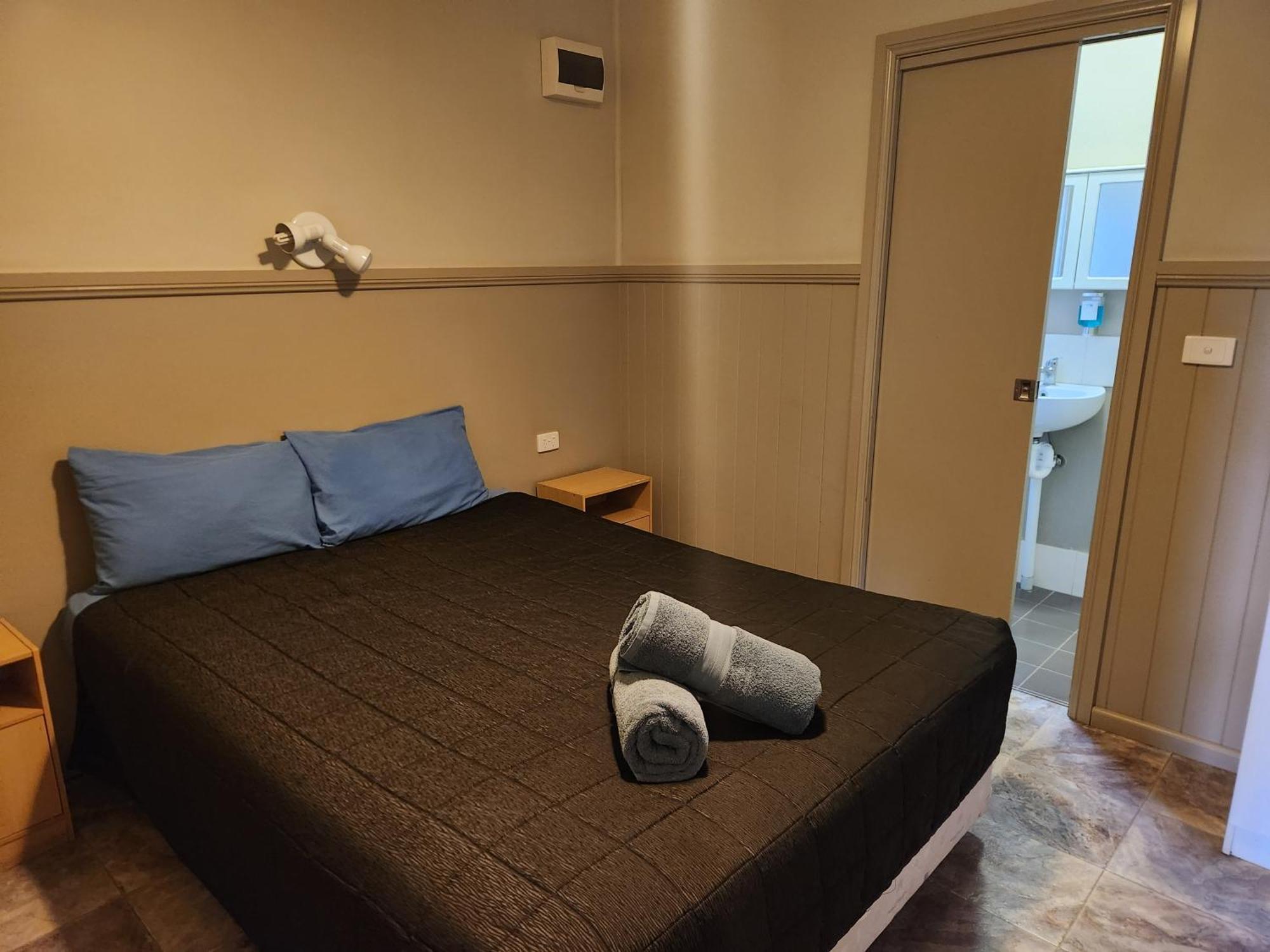 Narrabri Motel And Caravan Park Екстер'єр фото