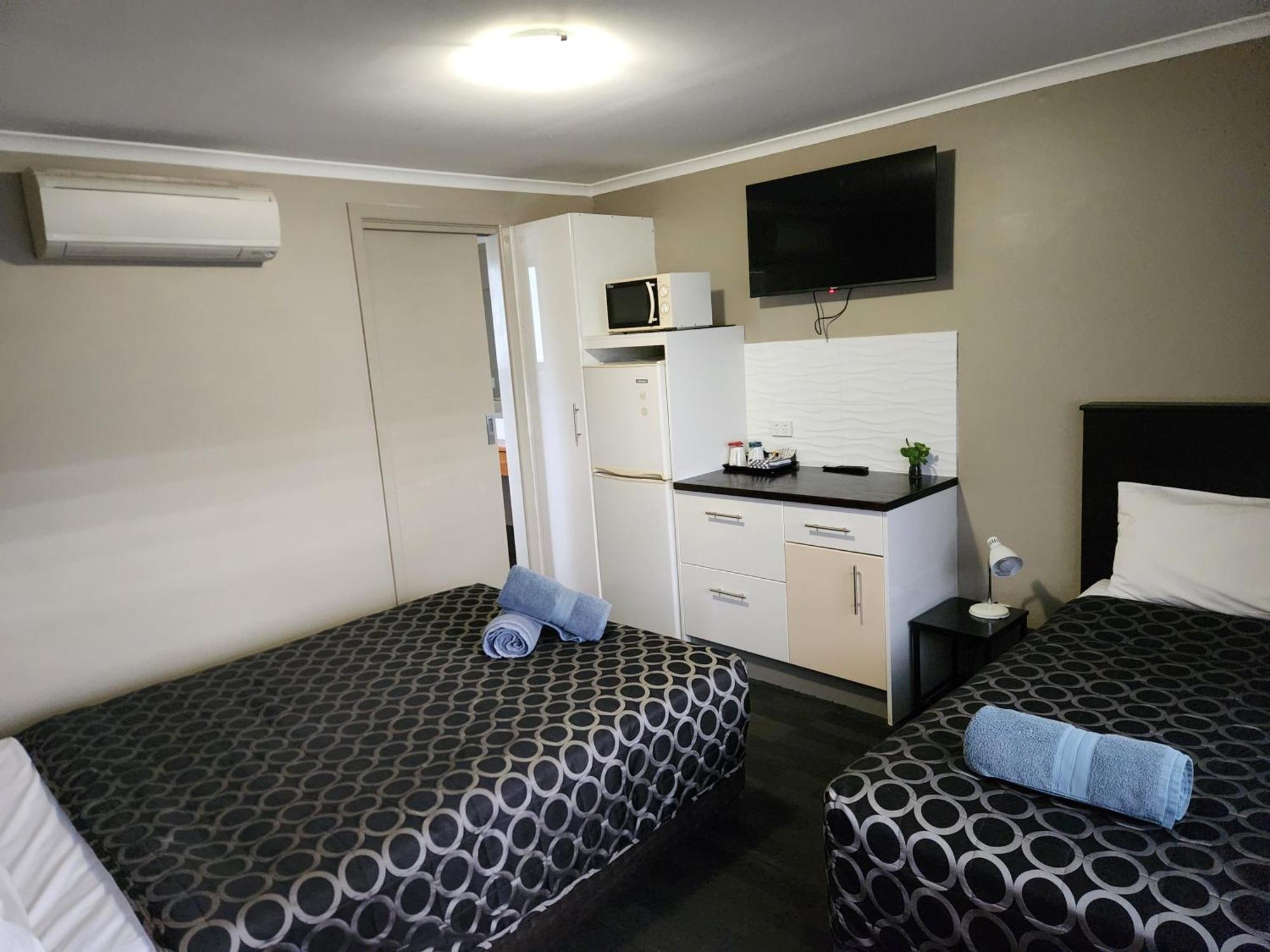 Narrabri Motel And Caravan Park Екстер'єр фото