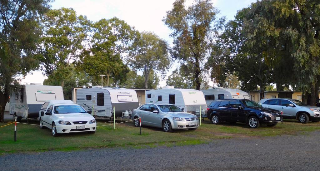 Narrabri Motel And Caravan Park Екстер'єр фото